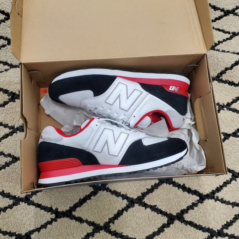 New Balance 574 Casual Running Shoes - Picture 2 of 4